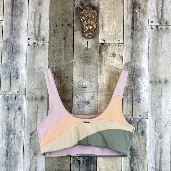 L*Space Active New Heights Sports Bra in Sage/Just Peachy/Peony/Bone Size Large. - Picture 3 of 14